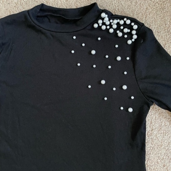 Black long sleeve beaded top Size Small - Picture 6 of 13
